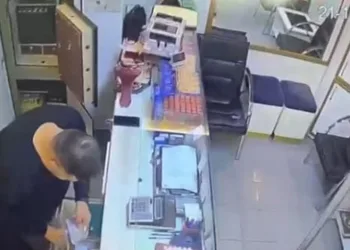 16 yıl çalıştığı kuyumcudan milyonluk vurgun yaptı
