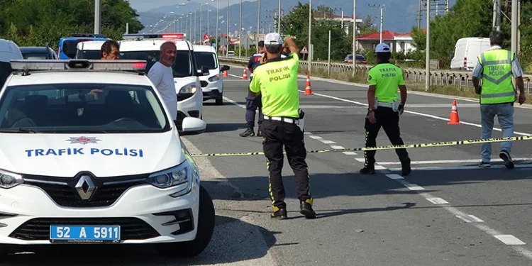 Motosikletin çarptığı astsubay şehit oldu