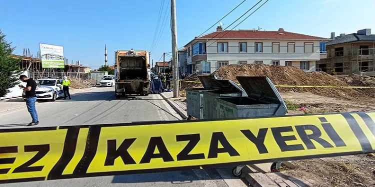 Çöp kamyonunun çarptığı bisikletli çocuk hayatını kaybetti
