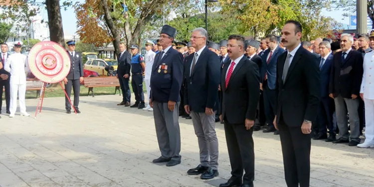 Mudanya gazilerini unutmadı
