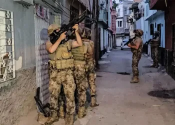 İstanbul’da “Gürz-15” operasyonu: 16 gözaltı