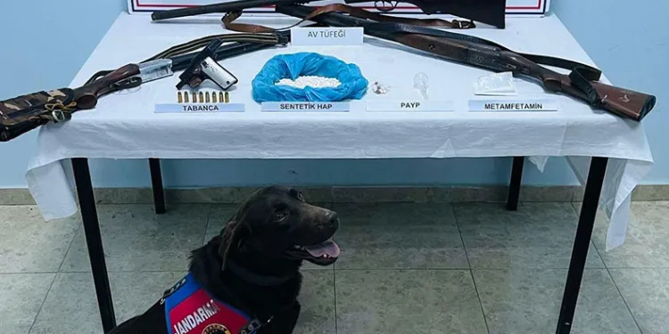 Kırklareli’nde eş zamanlı uyuşturucu operasyonu: 18 gözaltı