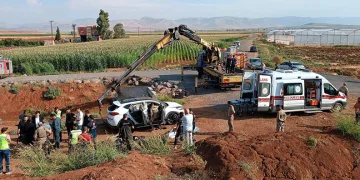 Mardin’de kanala düşen otomobilde 3 kişi hayatını kaybetti