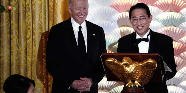 Biden, Japonya Başbakanı Kishida ile “Çin ile diplomasi” konusunu görüştü
