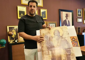 Dolandırıcıların akıl almaz sahte İncil ve Tevrat oyunu
