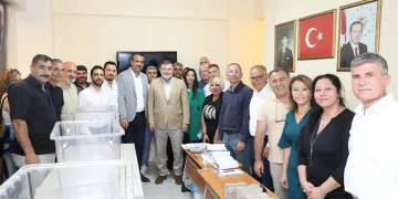 AK Parti İzmir, delege seçimlerini tamamladı