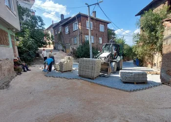 Orhangazi’de parke çalışmaları yerinde incelendi