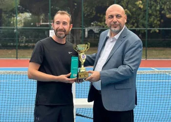 Orhangazi’de tenis tutkusu