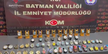 Batman’da 62 adet kaçak saat ele geçirildi