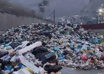 150 ton çöpü yol kenarına döken Ortahisar Belediyesi’ne ceza