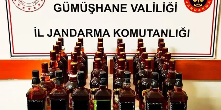 Kaçak alkol operasyonunda şüpheli suçüstü yakalandı