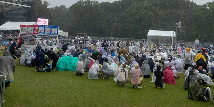 Japonya’da konser alanına yıldırım düştü: 9 yaralı