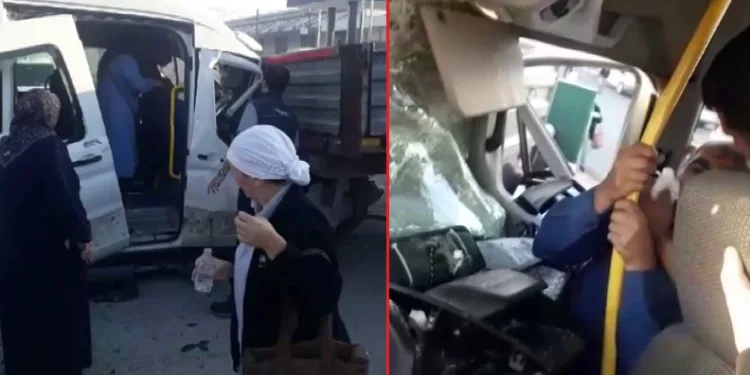 Servis minibüsü park halindeki tıra çarptı: 4 yaralı
