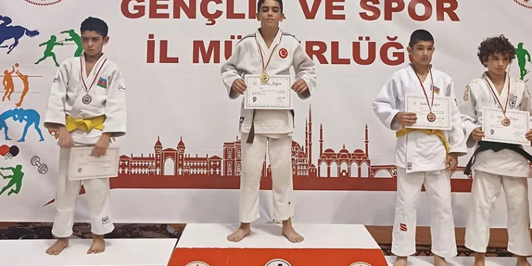 Gemlik Belediyespor’dan Judo’da büyük başar