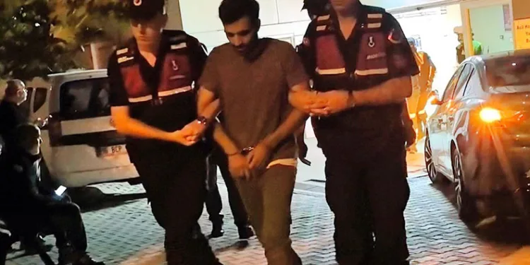 Yol verme kavgasında ölüme yol açan zanlılar adliyede
