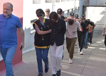 Yeni sevgili ve eski sevgili çatıştı
