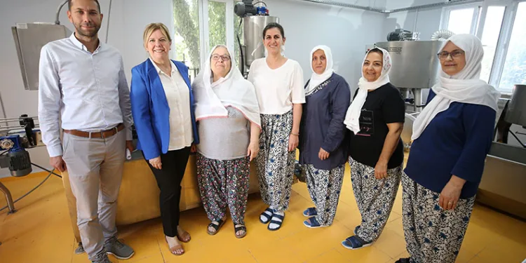 Bursalı kadınlar devlet desteğiyle üretim kapasitesini artırdı