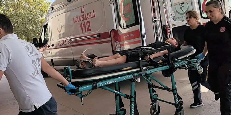 Bursa’da minibüs çocuğa böyle çarptı