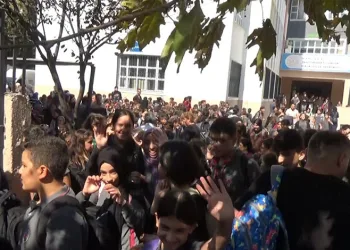 Bursa’da 40 kişilik sınıflar velileri çileden çıkardı