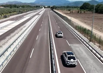Bakan Kacır Togg’un yeni modelini test etti