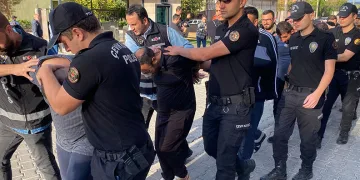 Çanakkale’deki silahlı çatışma: 6 yaralı, şüpheliler adliyede