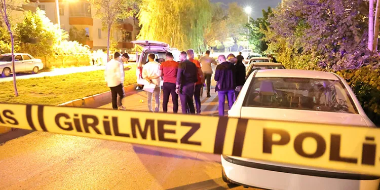 Boşanma aşamasındaki kızını öldüren damadını vurdu