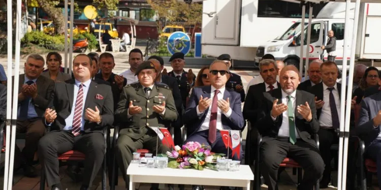 Bekir Aydın gazilerle bir araya geldi