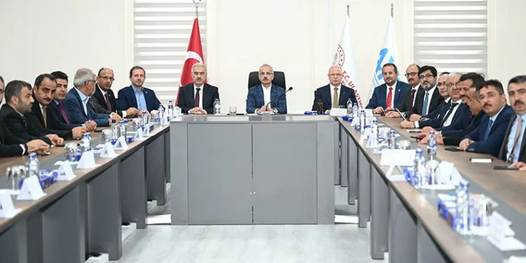 Bursa-Ankara arası 2 saat 15 dakikaya düşecek