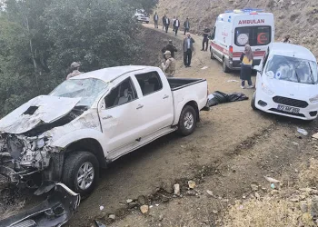 Muş’ta şehit askerin yakınları kaza yaptı: 1 ölü, 5 yaralı
