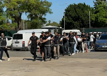 “Kuyu-27” operasyonunun 25 şüphelisi adliyede