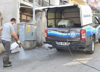 Yıldırım’da ilaçlama çalışmaları devam ediyor