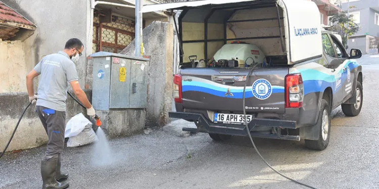 Yıldırım’da ilaçlama çalışmaları devam ediyor