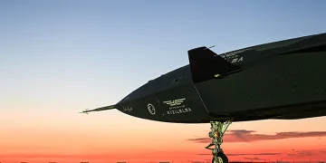 Bayraktar KIZILELMA’nın üretim prototipi ilk uçuş testini başarıyla tamamladı