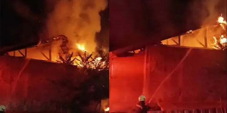 Akşehir Tarihi Şifa Hamamı’nda yangın