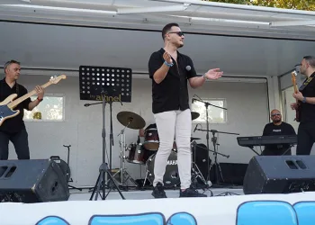 Gazi Fest’te ünlü ve yerel sanatçılar buluştu