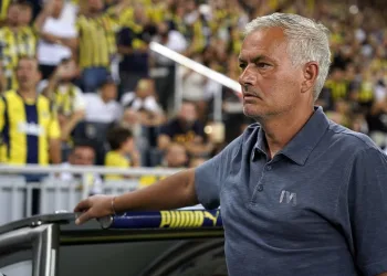 Jose Mourinho’dan Ferdi yorumu: “Harika bir oyuncu kaybettik”