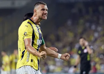 Edin Dzeko, 4. haftayı da boş geçmedi