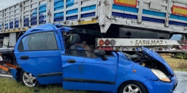 Kırklareli’de tır ile otomobil çarpıştı:1 ölü