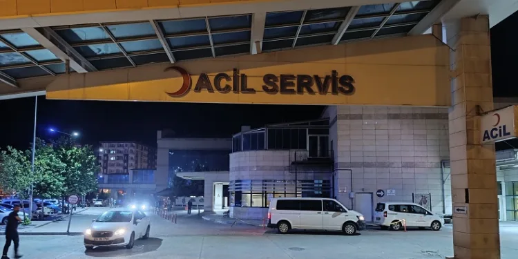 Otomobil ile çarpışan motosikletin sürücüsü hayatını kaybetti