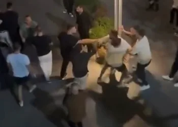 Bursa’da yumruklar havada uçuştu