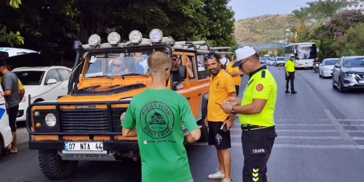 Safari araçlarına ceza yağdı