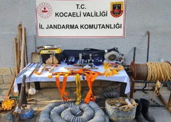 Tarihi eser kaçakçıları suçüstü yakalandı