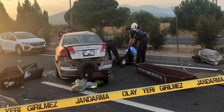 Feci kaza: 2 ölü, 3 ağır yaralı