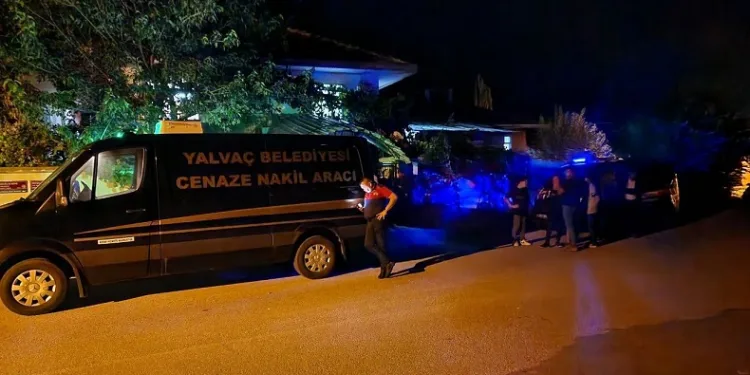 Isparta’da kardeş kavgasında kan aktı