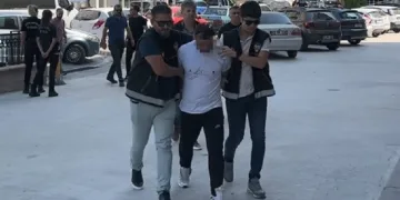 Eşini silahla vurarak öldüren şahıs adliyeye sevk edildi