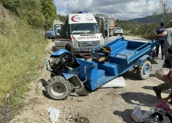 Patpat devrildi: 8 yaralı