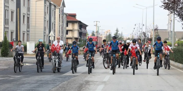 İnegöl’de zaferden kurtuluşa pedal basıldı