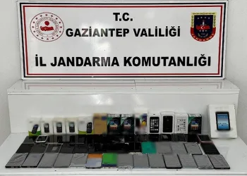 1 milyon TL değerinde kaçak telefon ele geçirildi