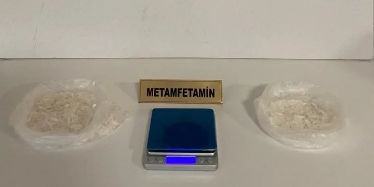 232,86 gram metamfetamin ele geçirildi: 1 gözaltı
