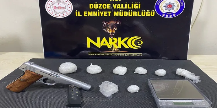 Uyuşturucu satıcısı tutuklandı